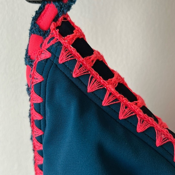 Boden Sicily Bikini Top - Picture 3 of 4